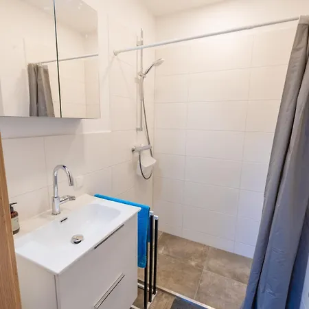 Apartmenthaus 113 *